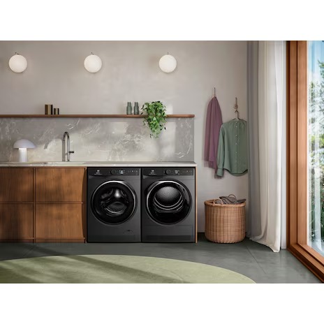 Máy sấy bơm nhiệt Electrolux 9kg UltimateCare 900 EDH902R9SC